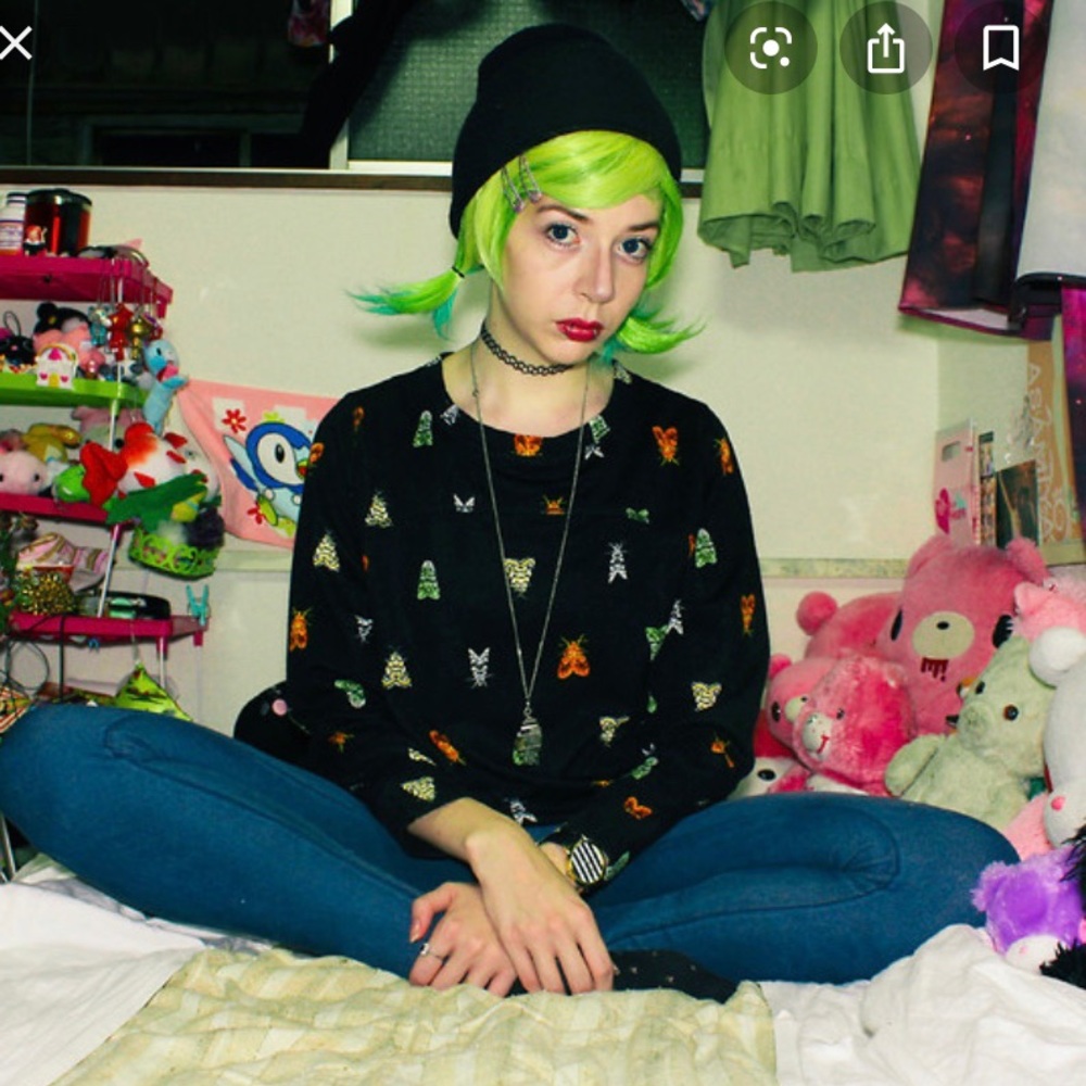 H&M Moth Funky Shirt